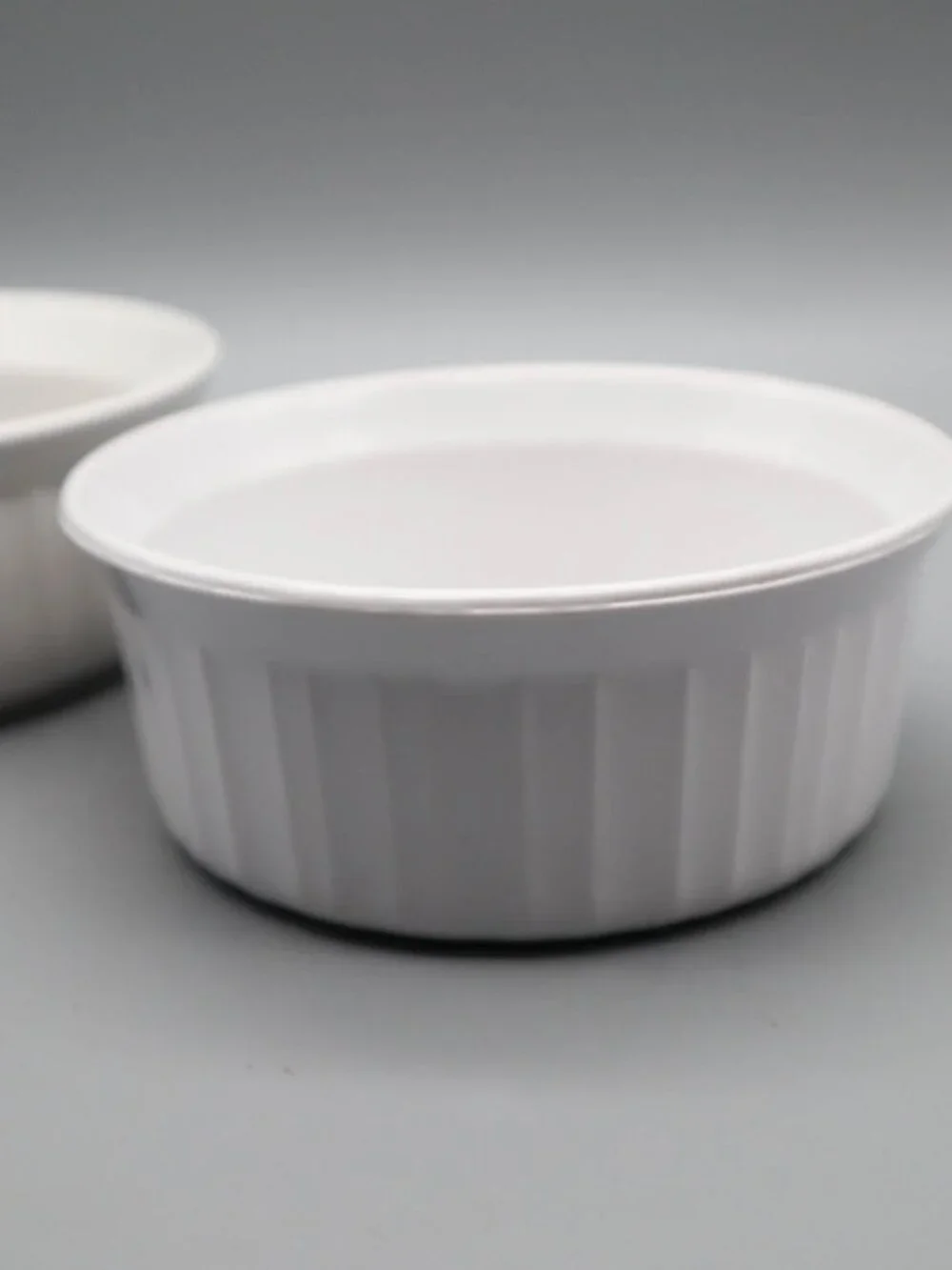 Lot of 2 Corning Ware French White Round Casserole Set Baking Dish F-16-B F-24-B